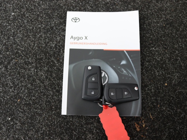 Toyota Aygo X - 1.0 VVT-i MT Pulse Limited