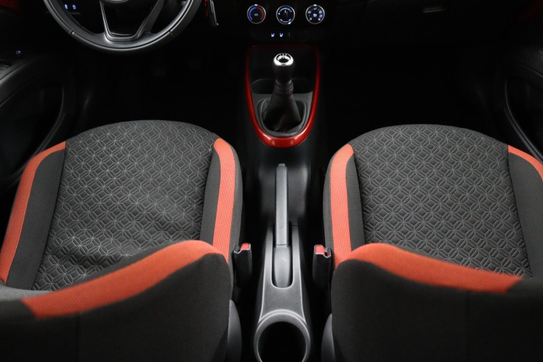 Toyota Aygo X - 1.0 VVT-i MT Pulse Limited 25