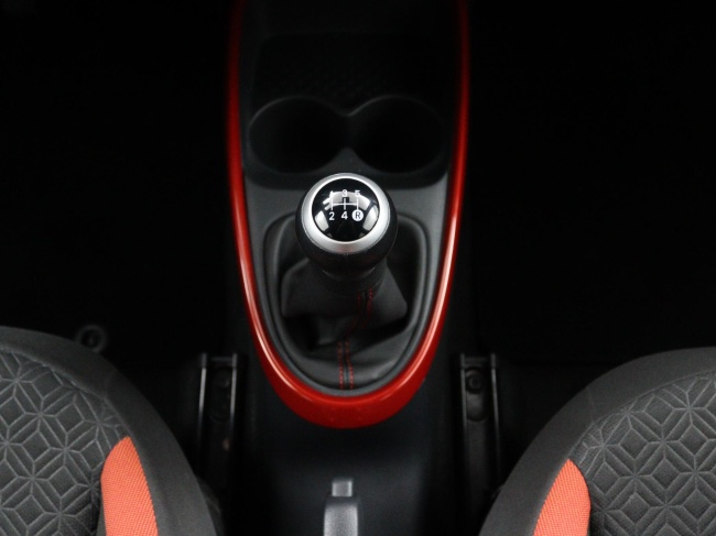 Toyota Aygo X - 1.0 VVT-i MT Pulse Limited