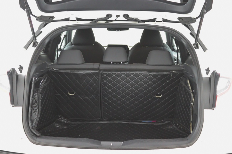 Toyota C-HR - 1.8 Hybrid Style Ultimate 28