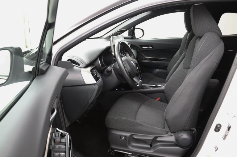 Toyota C-HR - 1.8 Hybrid Style Ultimate 9