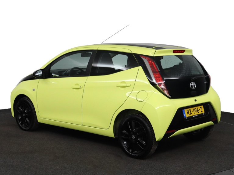 Toyota Aygo - 1.0 VVT-i x-cite 12