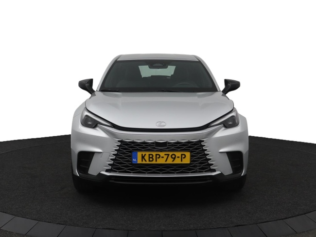 Lexus LBX - Business Line 2WD 