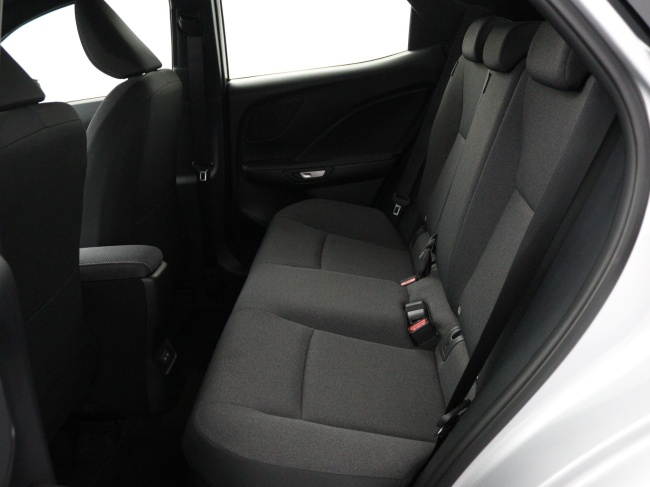 Lexus LBX - Business Line 2WD 