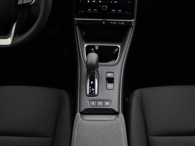 Lexus LBX - Business Line 2WD 