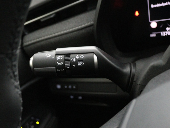 Lexus LBX - Business Line 2WD 