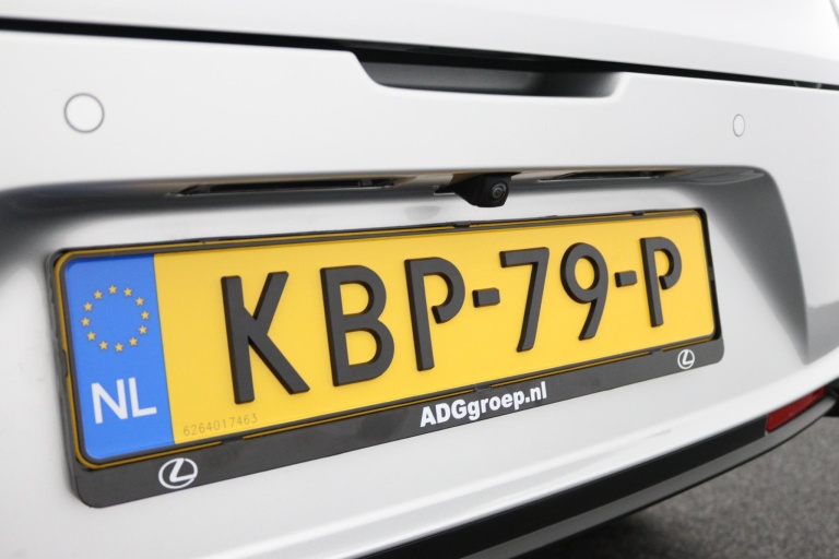 Lexus LBX - Business Line 2WD  35