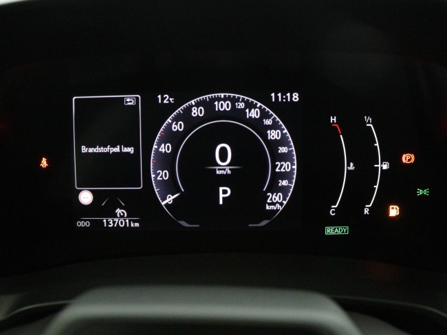 Lexus LBX - Business Line 2WD 