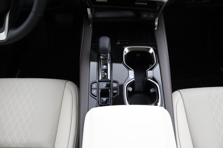 Lexus RX - 450h+ Plug-in Hybrid 35th Edition 26