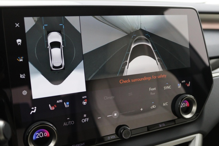 Lexus RX - 450h+ Plug-in Hybrid 35th Edition 52