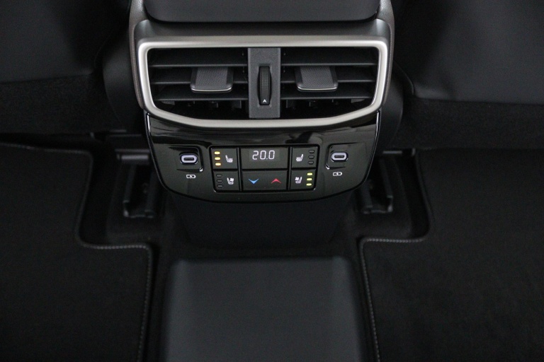 Lexus RX - 450h+ Plug-in Hybrid 35th Edition 54