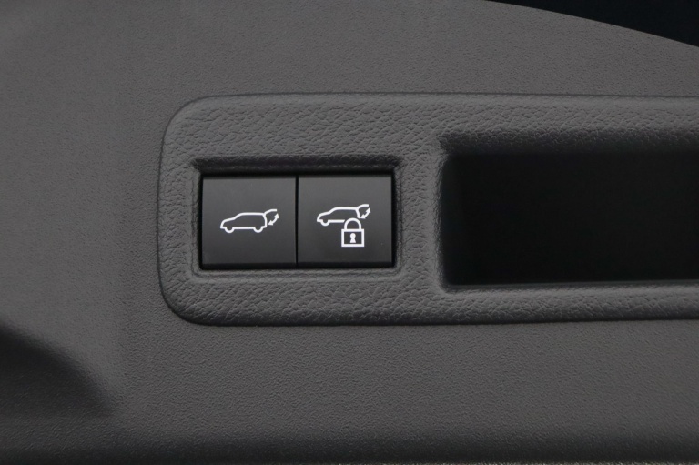 Toyota bZ4X - Executive 73 kWh 44