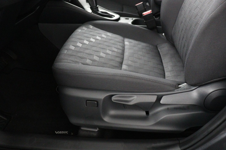 Toyota Yaris - 1.5 Hybrid 115 Active 39