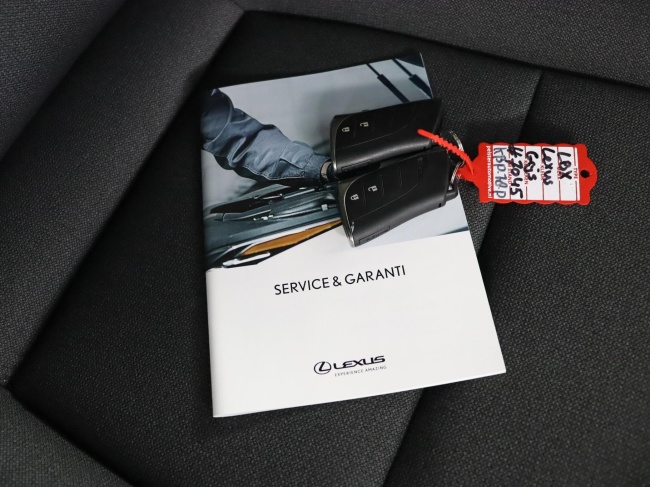 Lexus LBX - Elegant 2WD