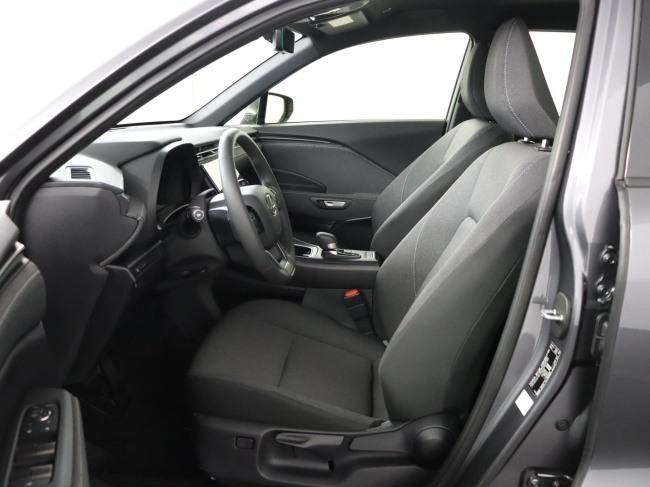 Lexus LBX - Elegant 2WD