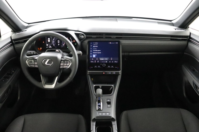 Lexus LBX - Elegant 2WD 4