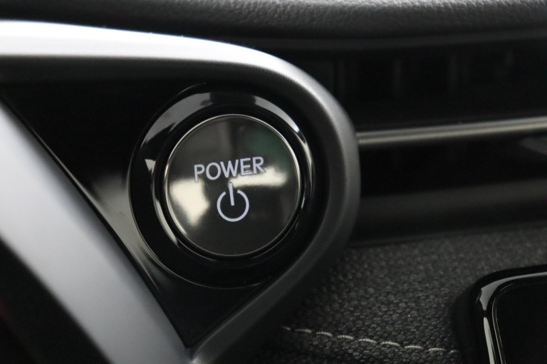 Lexus LBX - Elegant 2WD 43