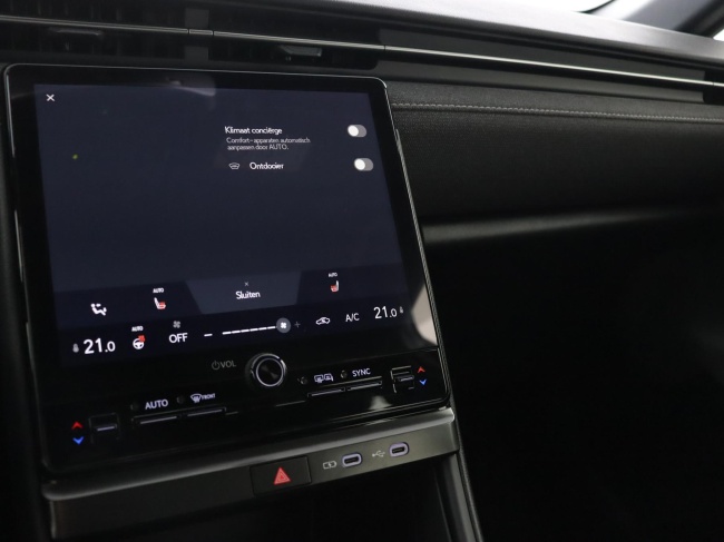 Lexus LBX - Elegant 2WD