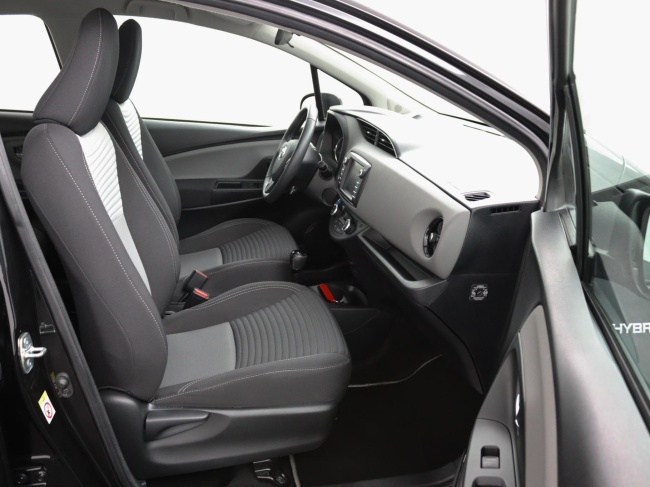 Toyota Yaris - 1.5 Hybrid Design Sport