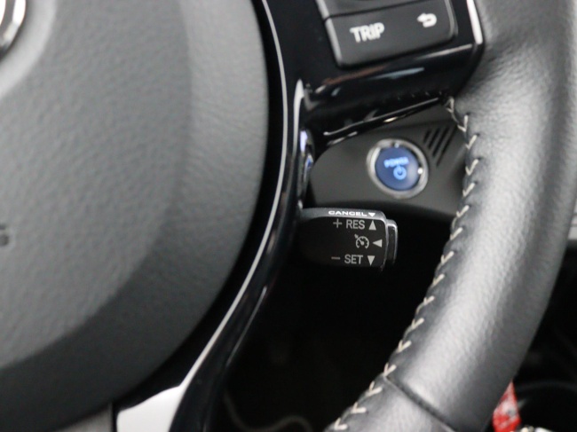 Toyota Yaris - 1.5 Hybrid Design Sport