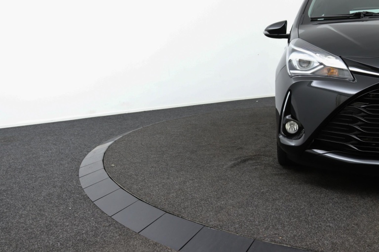 Toyota Yaris - 1.5 Hybrid Design Sport 36