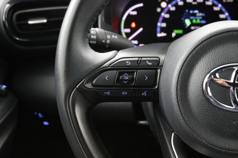 Toyota Yaris Cross - 1.5 Hybrid First Edition 18