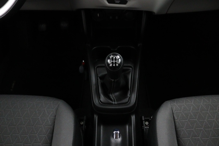 Suzuki Swift - 1.2 Select Smart Hybrid 24