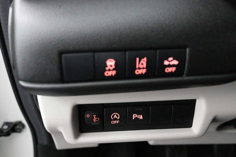 Suzuki Swift - 1.2 Select Smart Hybrid 32