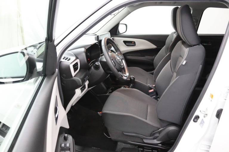 Suzuki Swift - 1.2 Select Smart Hybrid 9