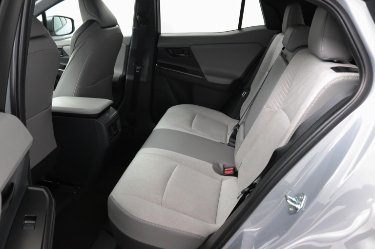 Toyota C-HR+ - Executive AWD 77 kWh 12