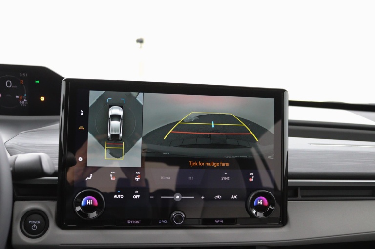 Toyota C-HR+ - Executive AWD 77 kWh 14