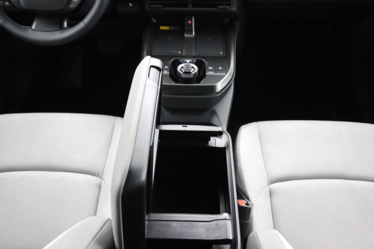 Toyota C-HR+ - Executive AWD 77 kWh 17