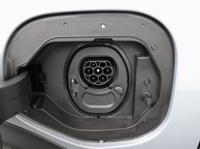 Toyota C-HR+ - Executive AWD 77 kWh