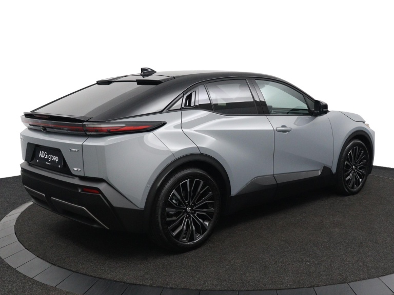 Toyota C-HR+ - Executive AWD 77 kWh 2