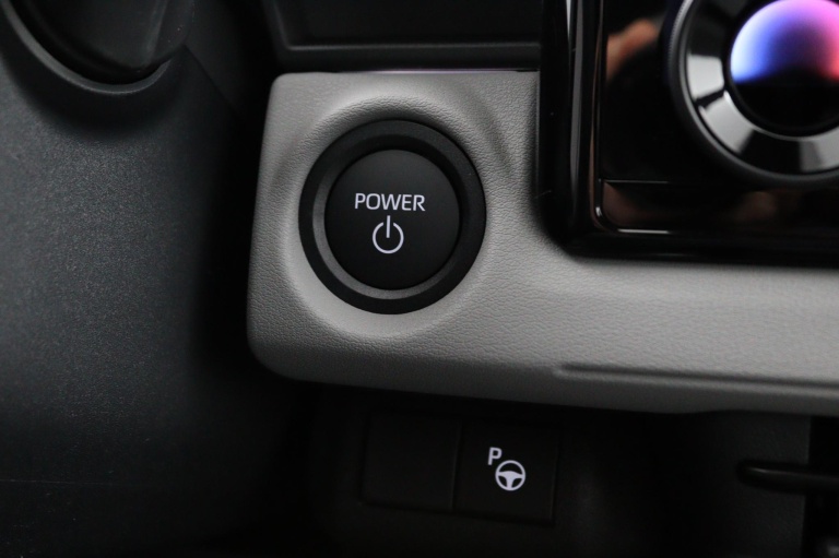 Toyota C-HR+ - Executive AWD 77 kWh 37