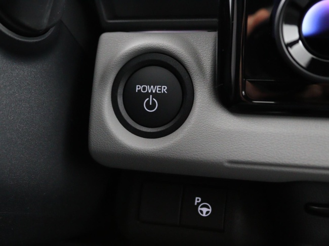 Toyota C-HR+ - Executive AWD 77 kWh