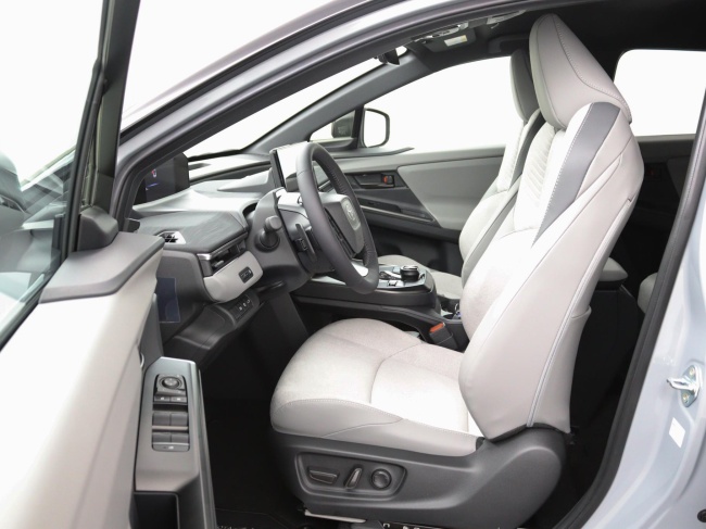 Toyota C-HR+ - Executive AWD 77 kWh