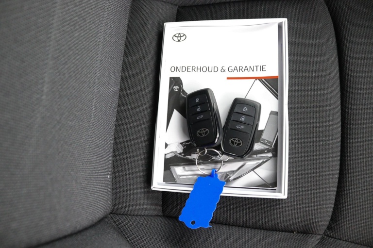 Toyota C-HR+ - First Edition 77 kWh 19