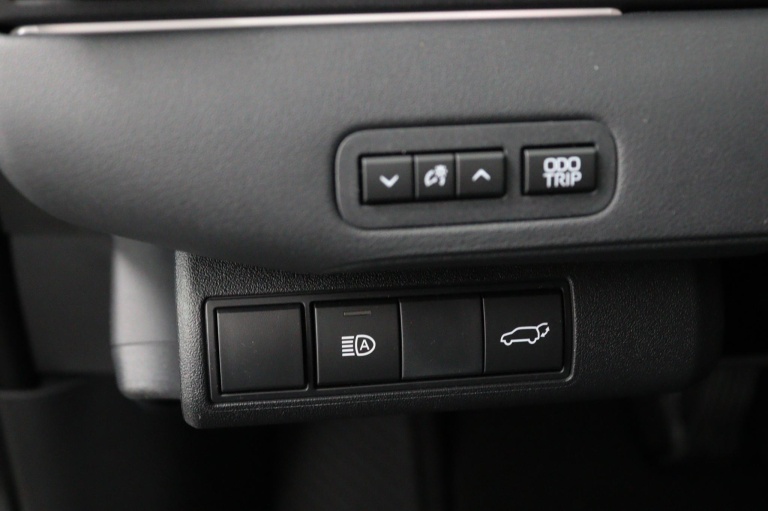 Toyota C-HR+ - First Edition 77 kWh 29