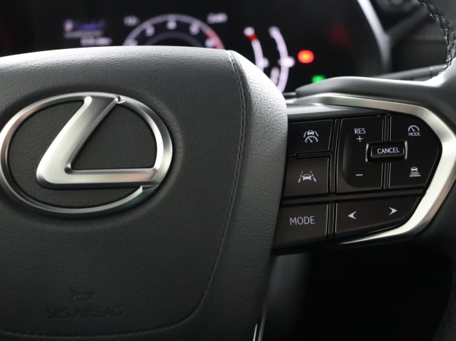 Lexus LBX - Elegant 2WD