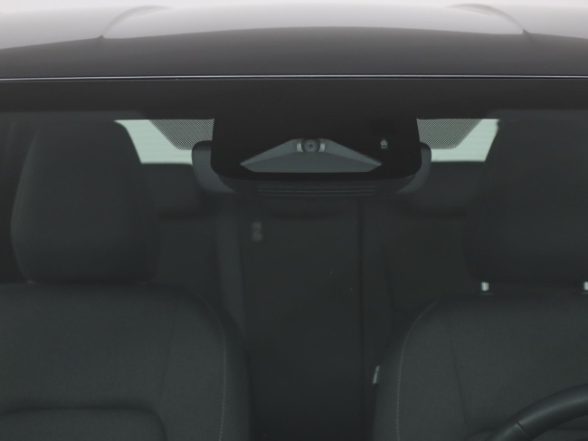 Lexus LBX - Elegant 2WD