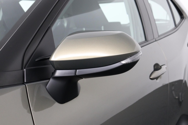 Toyota Yaris Cross - 1.5 Hybrid 115 Active 38