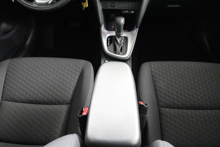 Toyota Yaris Cross - 1.5 Hybrid 115 Active 57