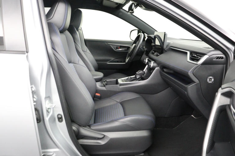 Toyota RAV4 - 2.5 Hybrid AWD Bi-Tone 22