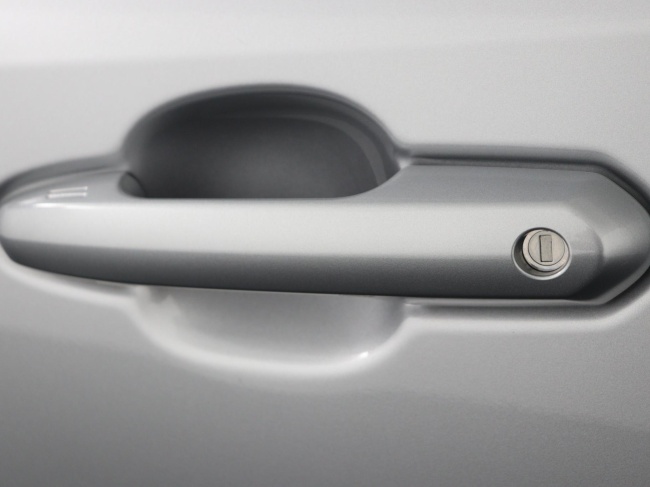 Toyota RAV4 - 2.5 Hybrid AWD Bi-Tone