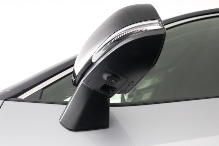 Toyota RAV4 - 2.5 Hybrid AWD Bi-Tone 43