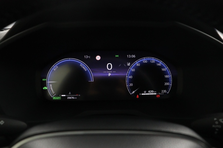 Toyota RAV4 - 2.5 Hybrid AWD Bi-Tone 6