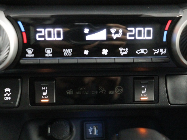 Toyota RAV4 - 2.5 Hybrid AWD Bi-Tone