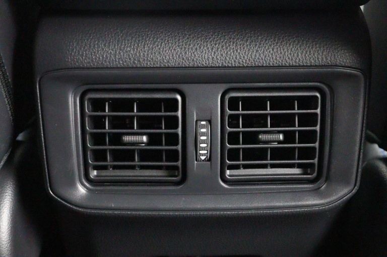 Toyota RAV4 - 2.5 Hybrid AWD Bi-Tone 68