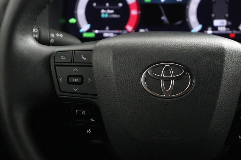 Toyota C-HR - 1.8 Hybrid 140 Executive 18